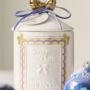 Anthropologie Sugar Plum Nutcracker Candle - White and Gold